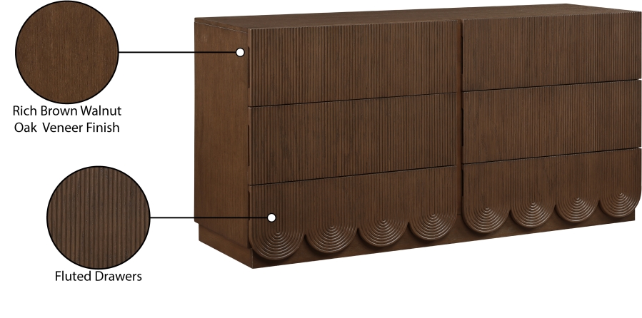 Scallop Oak Veneer Dresser - Image 3